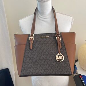 MICHAEL KORS TOTE BAG